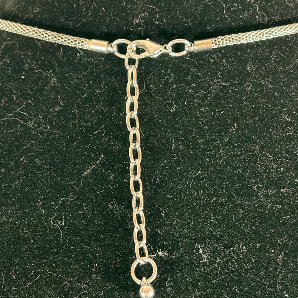 Elegant Silver-Tone Boho, tribal Necklace with Intricate Detailing - Picture 5 of 5